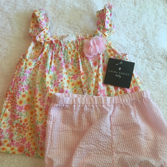 Laura Ashley Other - Two piece outfit